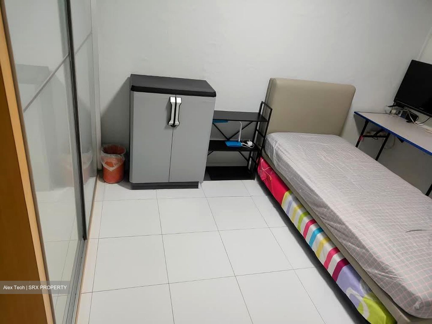 Blk 215 Bukit Batok Street 21 (Bukit Batok), HDB 3 Rooms #573935111